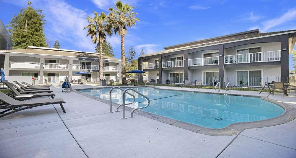 Surestay Plus Hotel By Best Western Sacramento North Konforlar fotoğraf