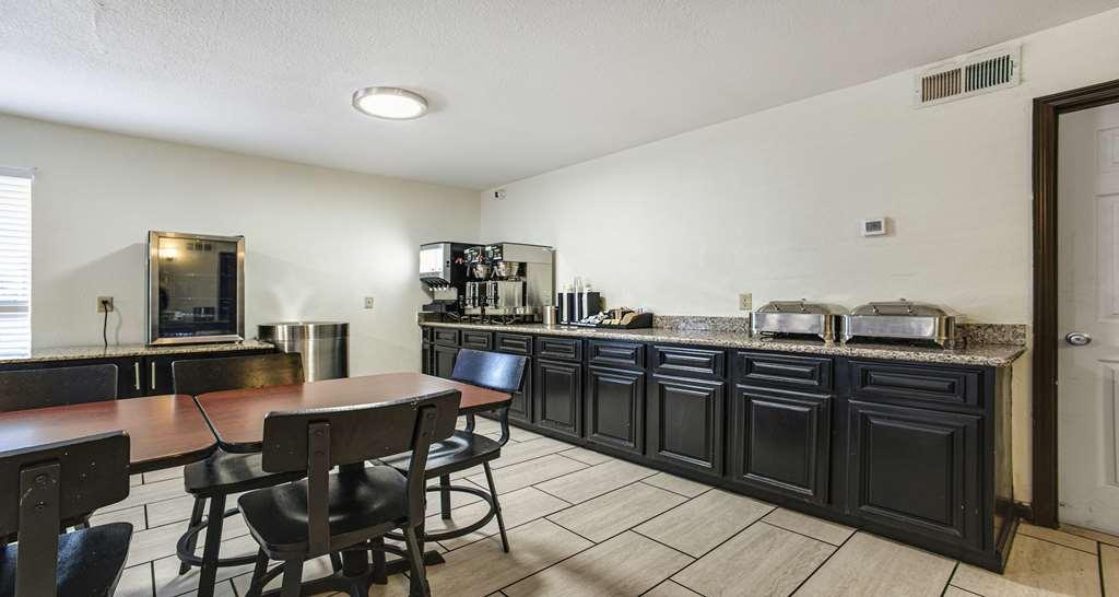 Surestay Plus Hotel By Best Western Sacramento North Restoran fotoğraf