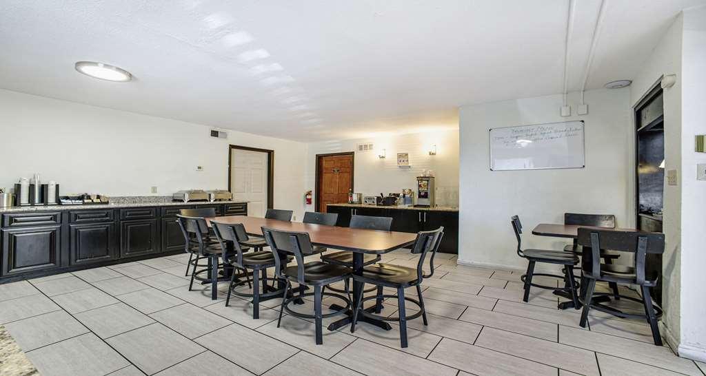 Surestay Plus Hotel By Best Western Sacramento North Restoran fotoğraf